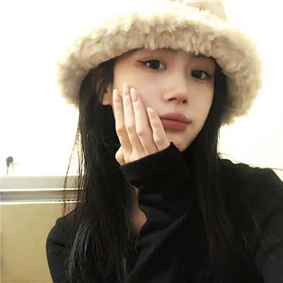 新历尽沧桑一美人